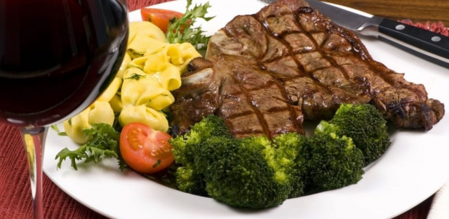 Friday Friends Restaurant Featured Image